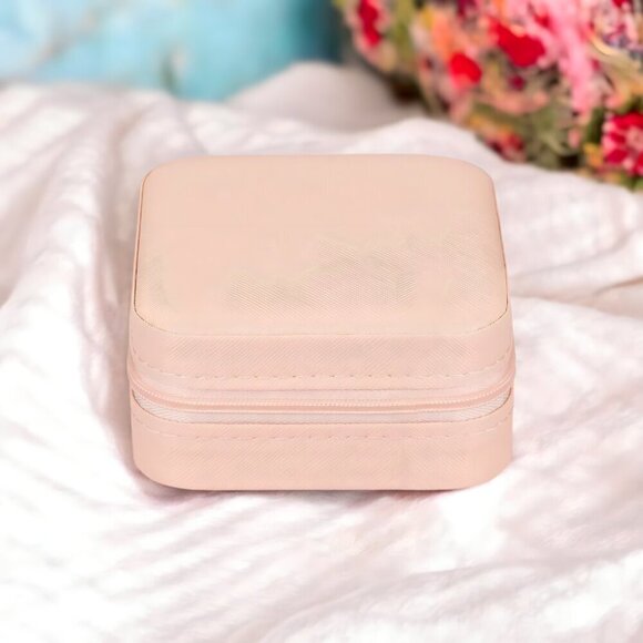 🆕️Compact Travel Jewelry Organizer Portable Zipper Case Rings Earrings Necklace - Picture 11 of 15